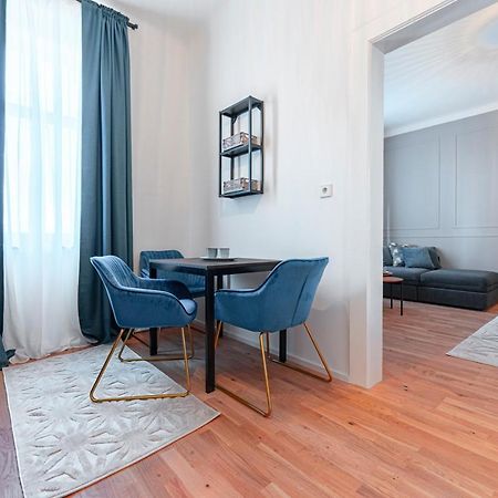 City Appartement Wagram Am Hauptbahnhof St. Pölten Zewnętrze zdjęcie